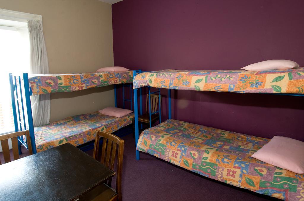 Beach Haven Holiday Hostel Tramore Room photo